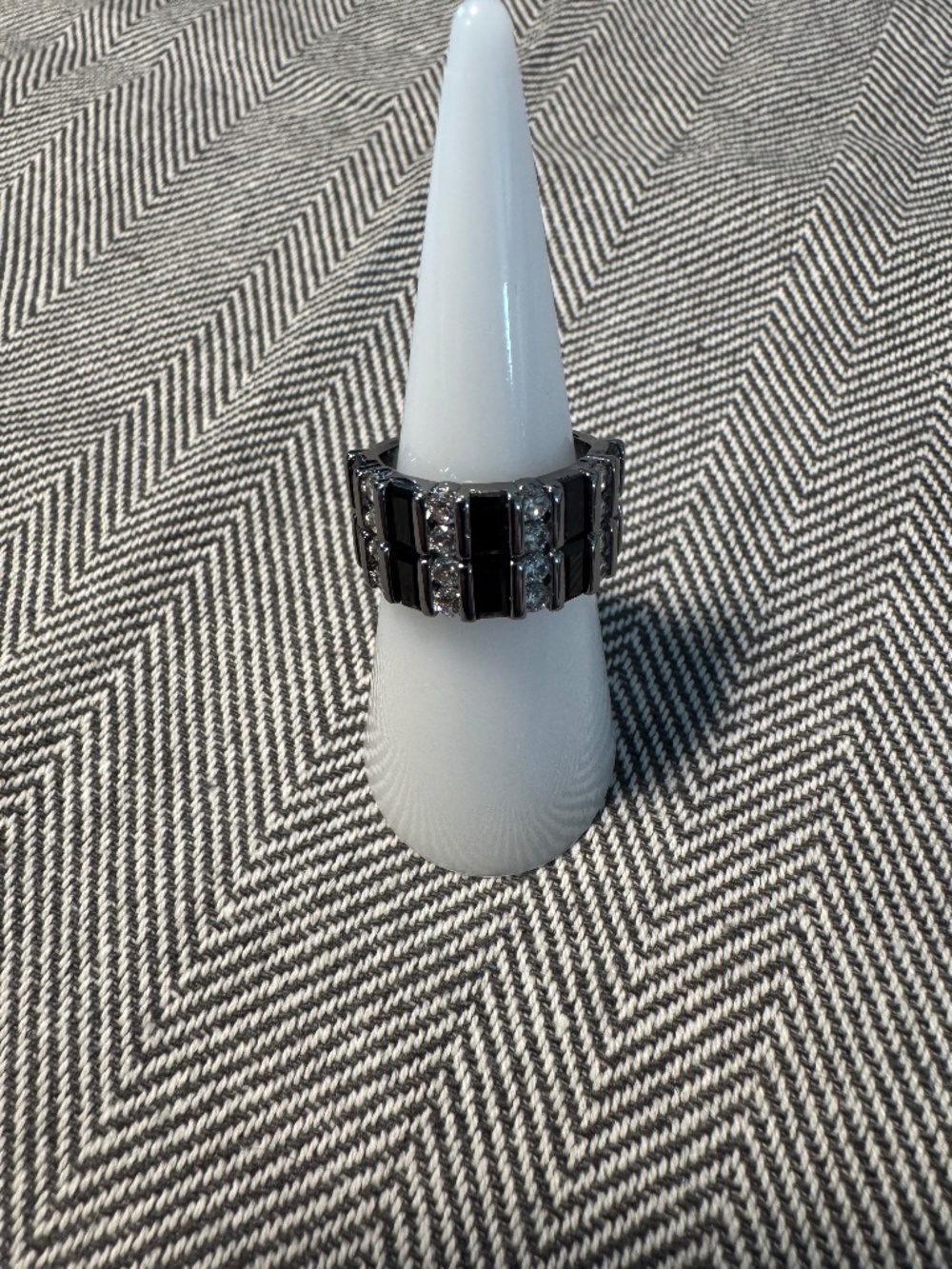 Howl & Hustle - Untamed -  Unisex Ring By BP - Size 6